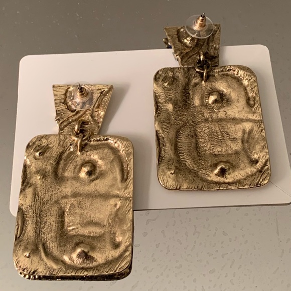 Treasure Trove Earrings - Picture 2 of 2